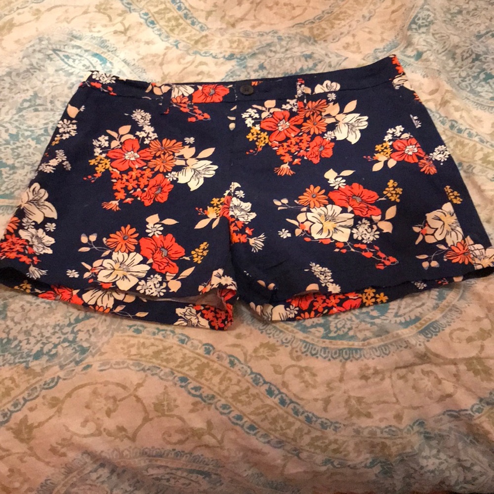 Old navy floral shorts